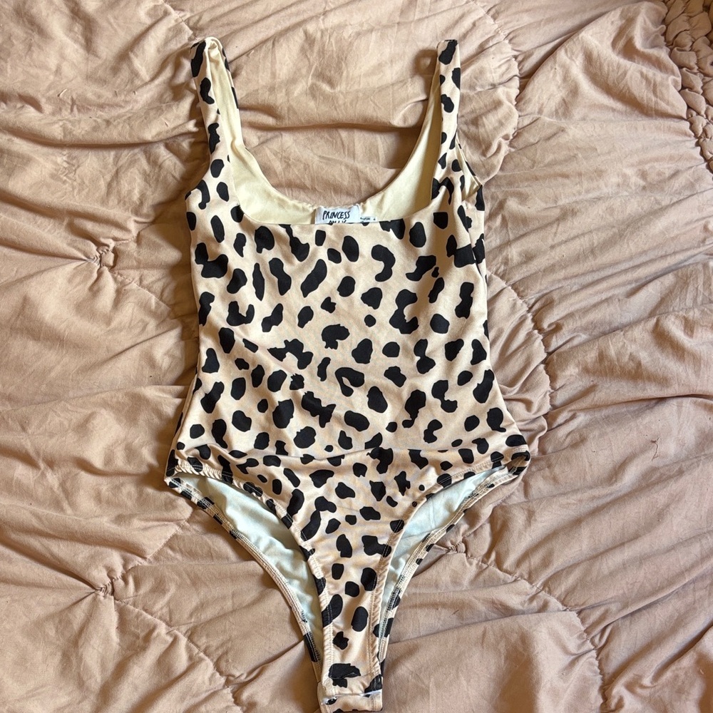 Princess Polly Cheetah Bodysuit š - Picture 2 of 7